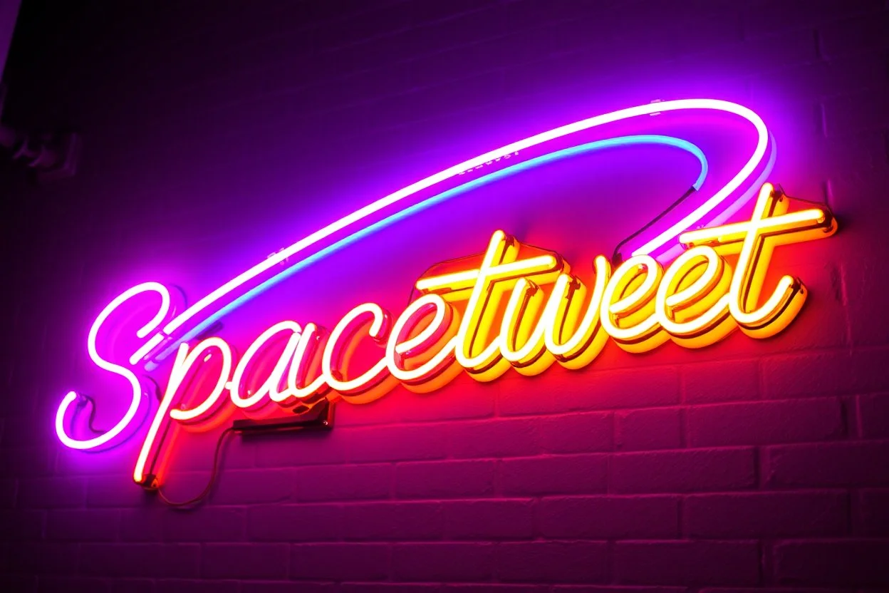the Spacetweet multi color neon sign, ultimate psychedelic beauty