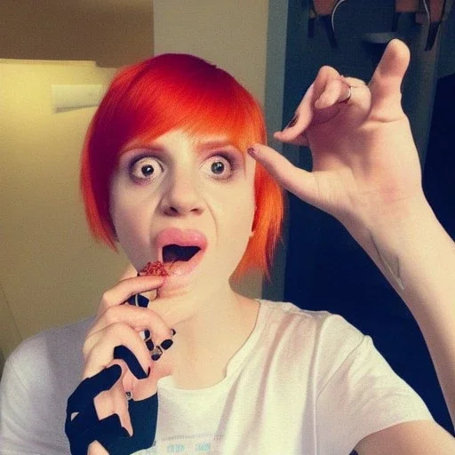 Hayley williams eating beans