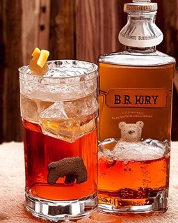 Bear whiskey vodka drinks