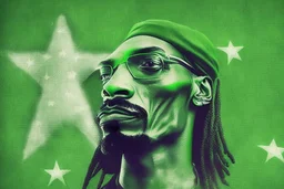 Snoop Dogg ganger, green flag with white star