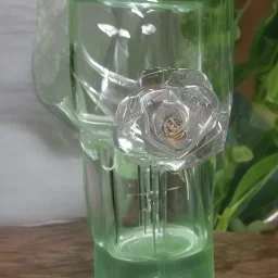 Роза из стекла