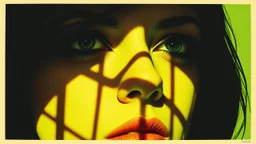 Primer plano de una mirada femenina fragmentada por sombras geométricas, paleta de colores verde lima y negro, estilo de cartel de serigrafía, textura de papel antiguo, alto impacto visual.