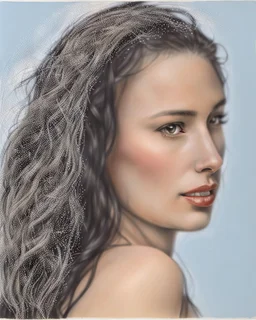 dibujo en grafito realista de rostro mujer 35 años pelo negro suelto labios definidos,gira cabeza, tres cuartos perfil mira al atras sonrie leve