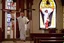 Placeholder: arta pap keresztel templomban alsógatyában prédikál a 24 éves lányoknak