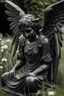 Placeholder: Imagen de una estatua de Ángel con lágrimas negras , con alas y corona viendo hacia el suelo y con hierba crecida en la estatua