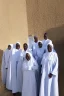 Placeholder: 7 suore africane con tunica grigia giornata di sole precipizio fuori città , terra