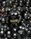 Placeholder: Batman, maximalista, negro y plateado, calidad ultra, 8k,