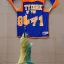 Placeholder: The Statue of Liberty with a New York Knicks jersey on