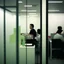 Placeholder: fila en una oficina de empleo; fotografía real, realizada con cámara Leica y objetivo de 50mm, personas caucásicas