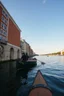 Placeholder: som en kanot i göta kanal glider jag fram på din kropp