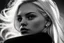 Placeholder: Mujer rubia, retrato primer plano de espaldas, iluminada desde atrás, al estilo de la foto del fotógrafo Hugo Alonso. Imagen en blanco y negro vaporoso