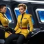 Placeholder: Scarlett Johansson as a Starfleet officier, she sits in the yellow dress uniform on the captain's chair: simply in command