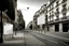Placeholder: Valla publicitaria en blanco, sin publicidad, en una calle del centro de una ciudad española, fotografía actual y real, disparo con cámara leica